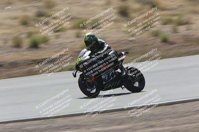 media/Apr-20-2025-AHRMA (Sun) [[393a79c373]]/Race/Group 10/Turn 4b/